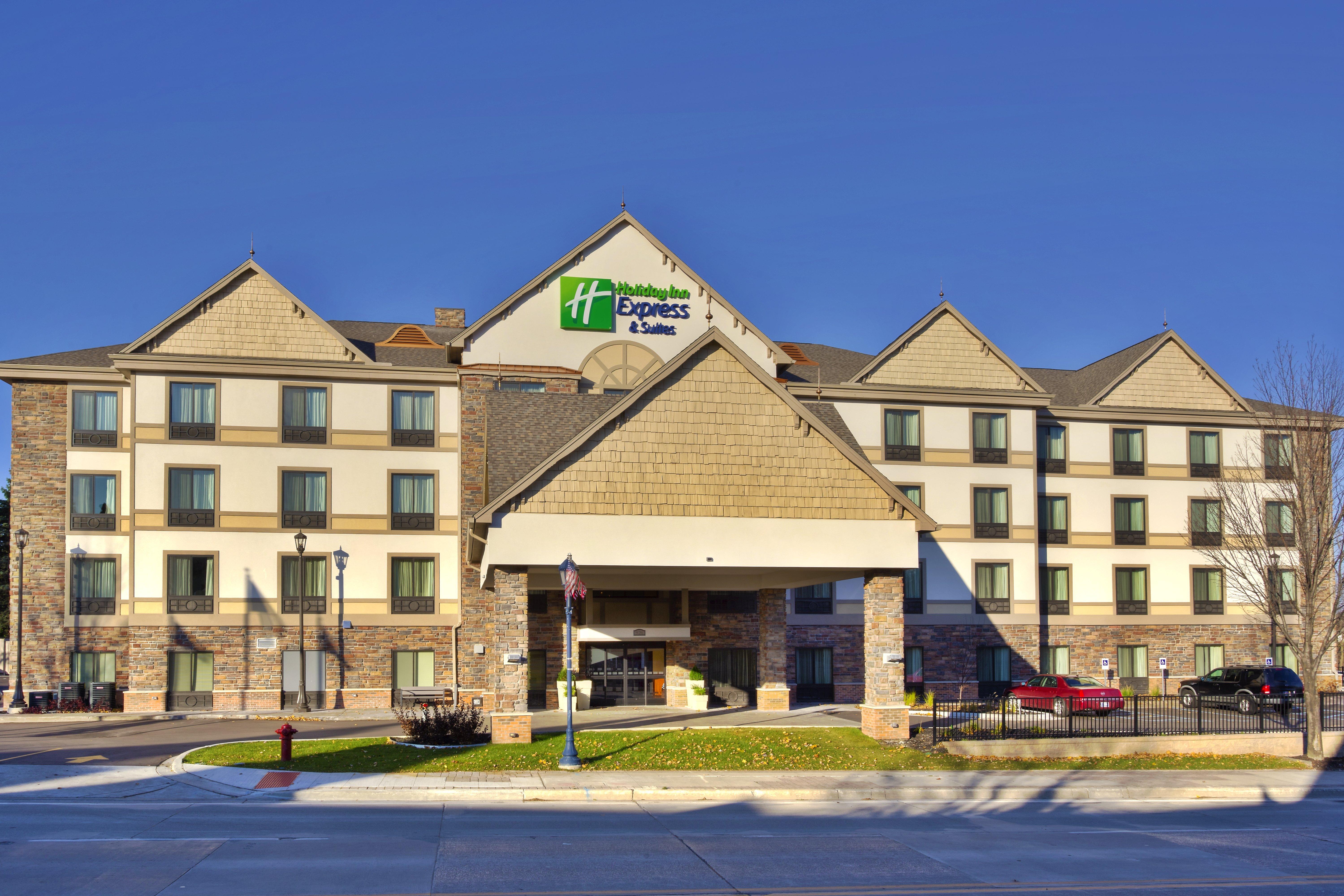Express By Ihg Hotel 3*