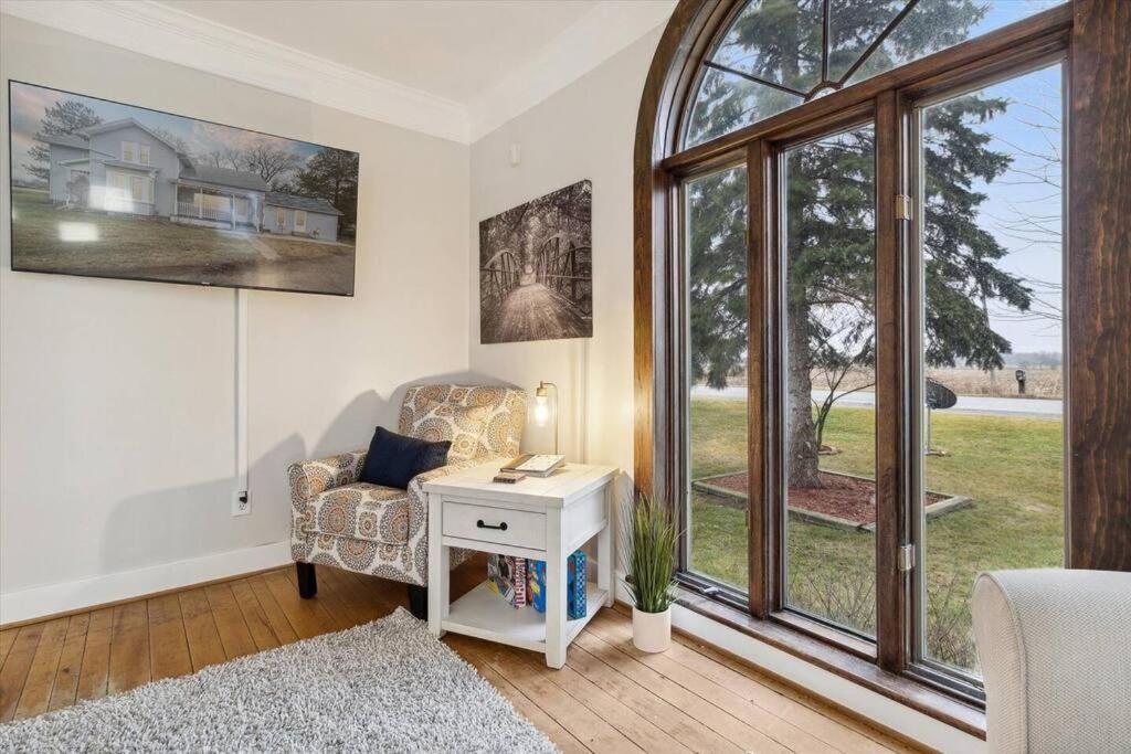 Apartment Near Little Bavaria