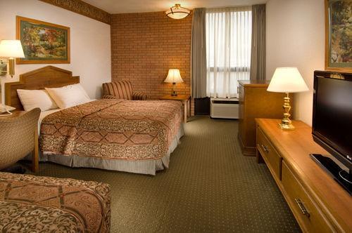 Drury & Frankenmuth