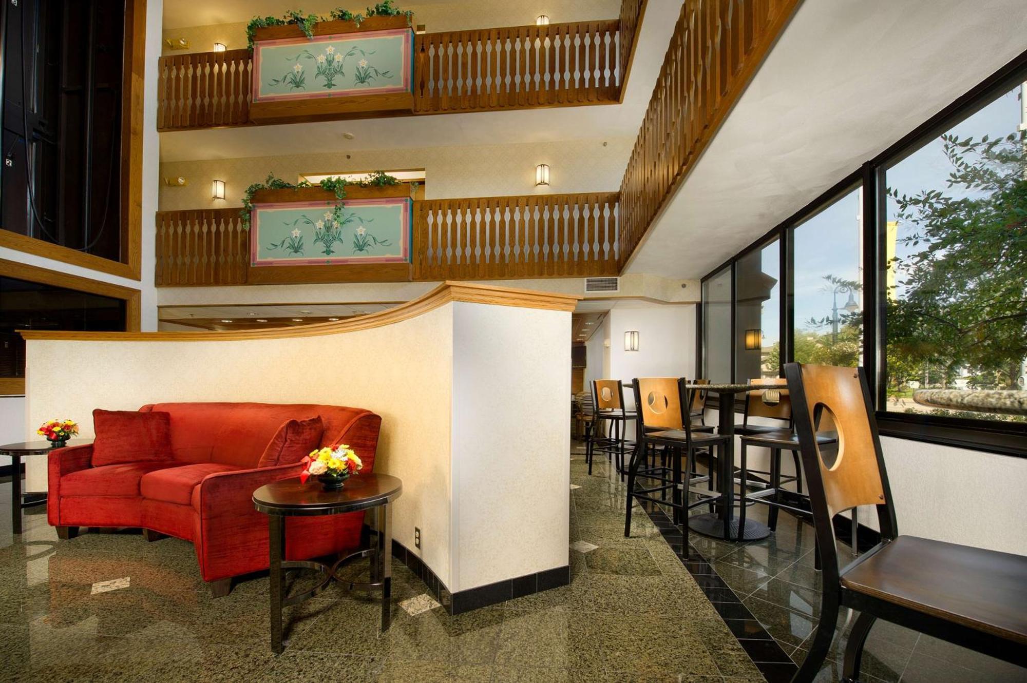 Hotel Drury & 3*