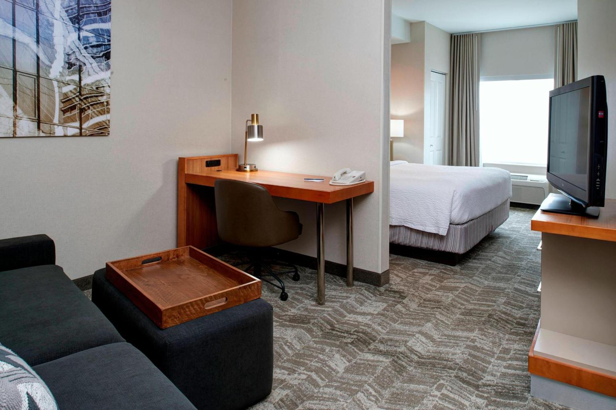 Springhill By Marriott Hotel 3*