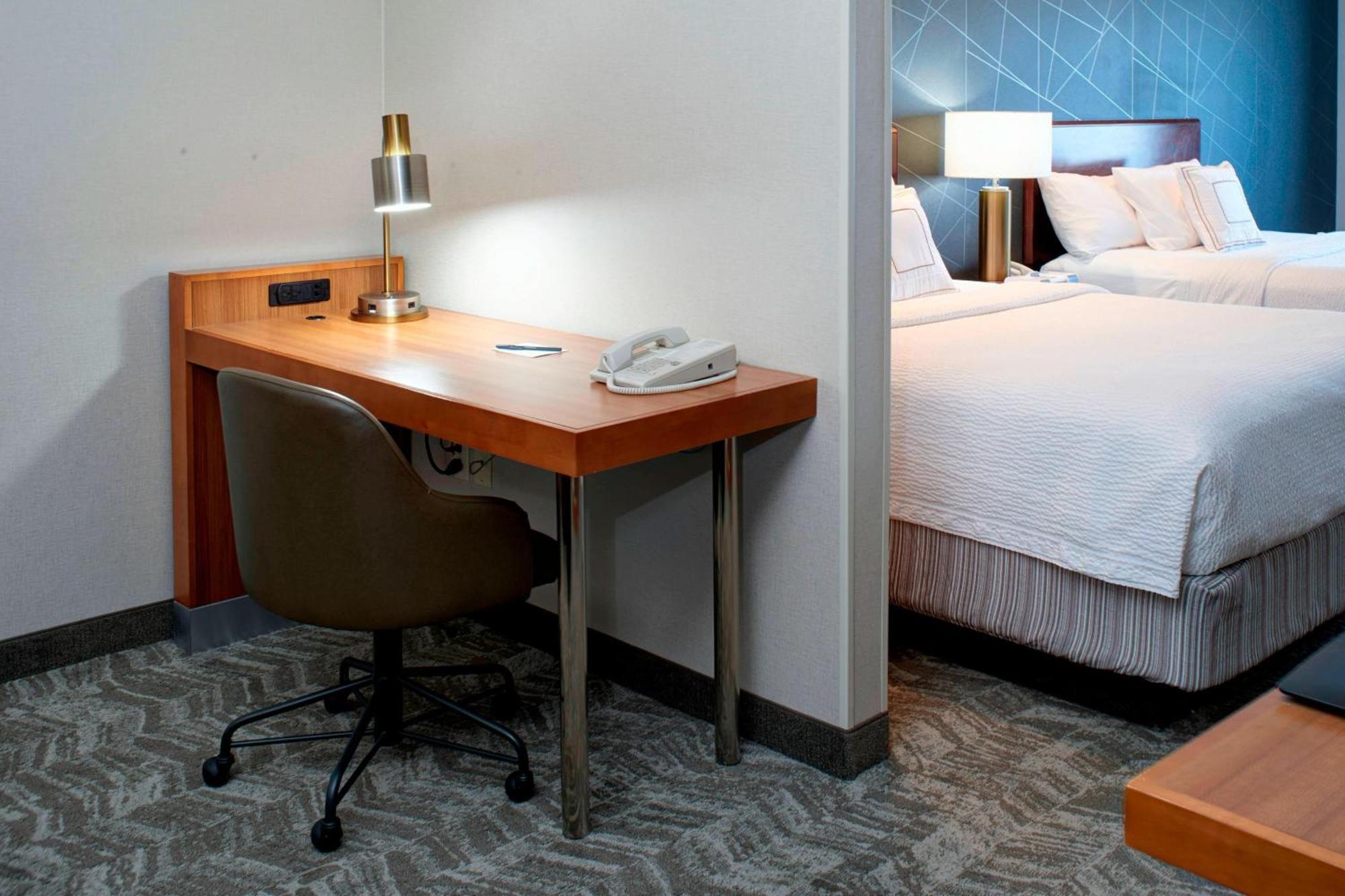 Springhill By Marriott Hotel 3*