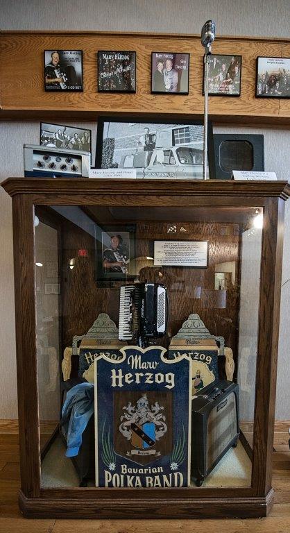 Marv Herzog 4* Frankenmuth